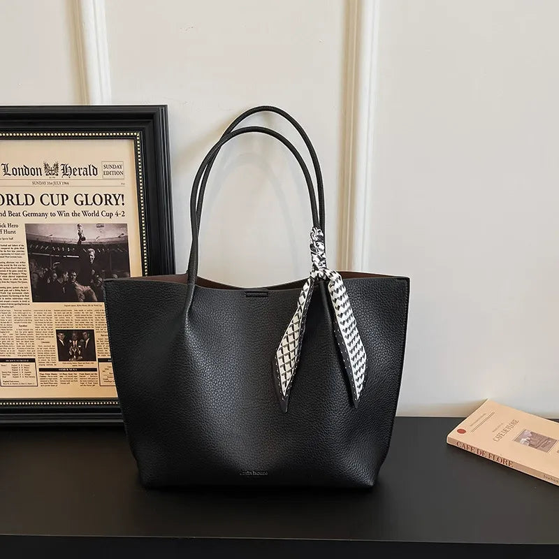 Nathilde Céleste Tote Bag