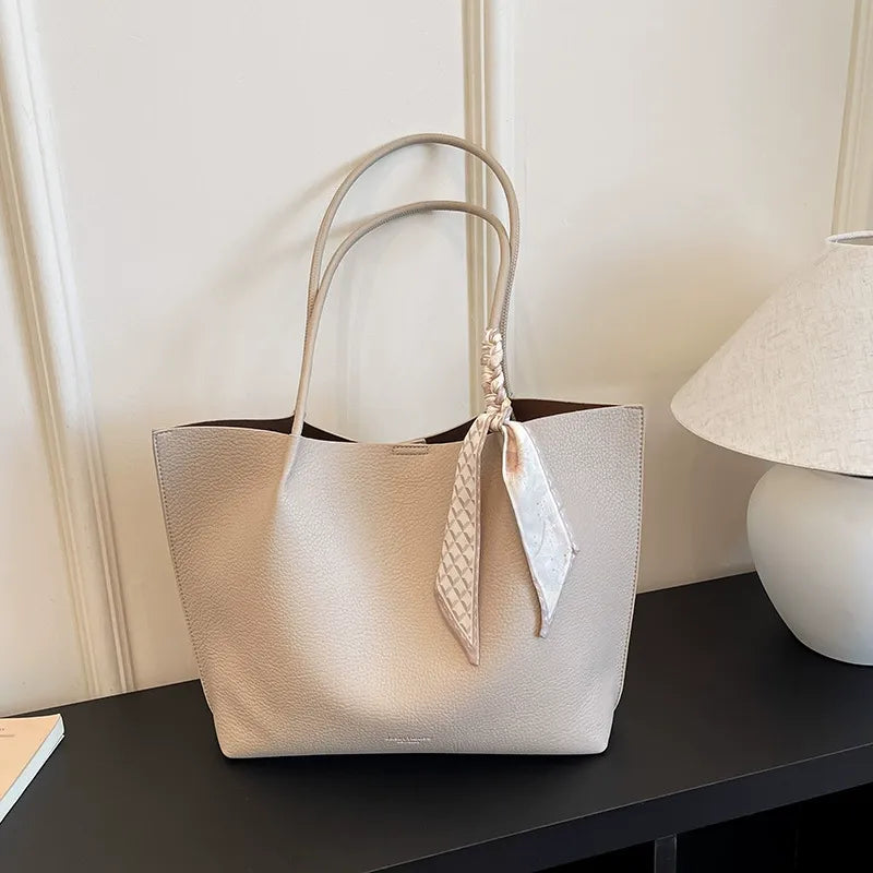 Nathilde Céleste Tote Bag