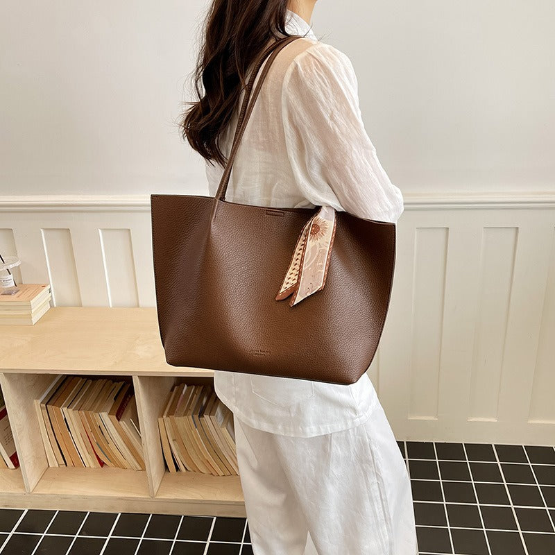 Nathilde Céleste Tote Bag