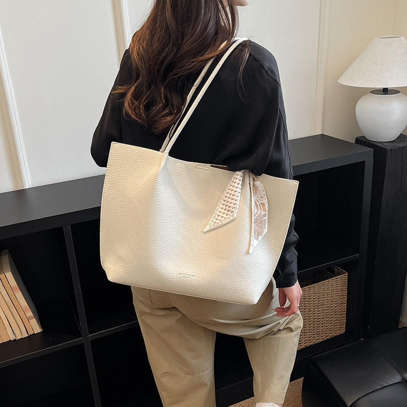 Nathilde Céleste Tote Bag